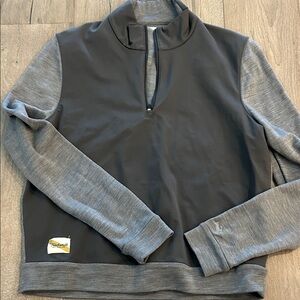 Tracksmith Gray and Dark Gray Sweatshirt